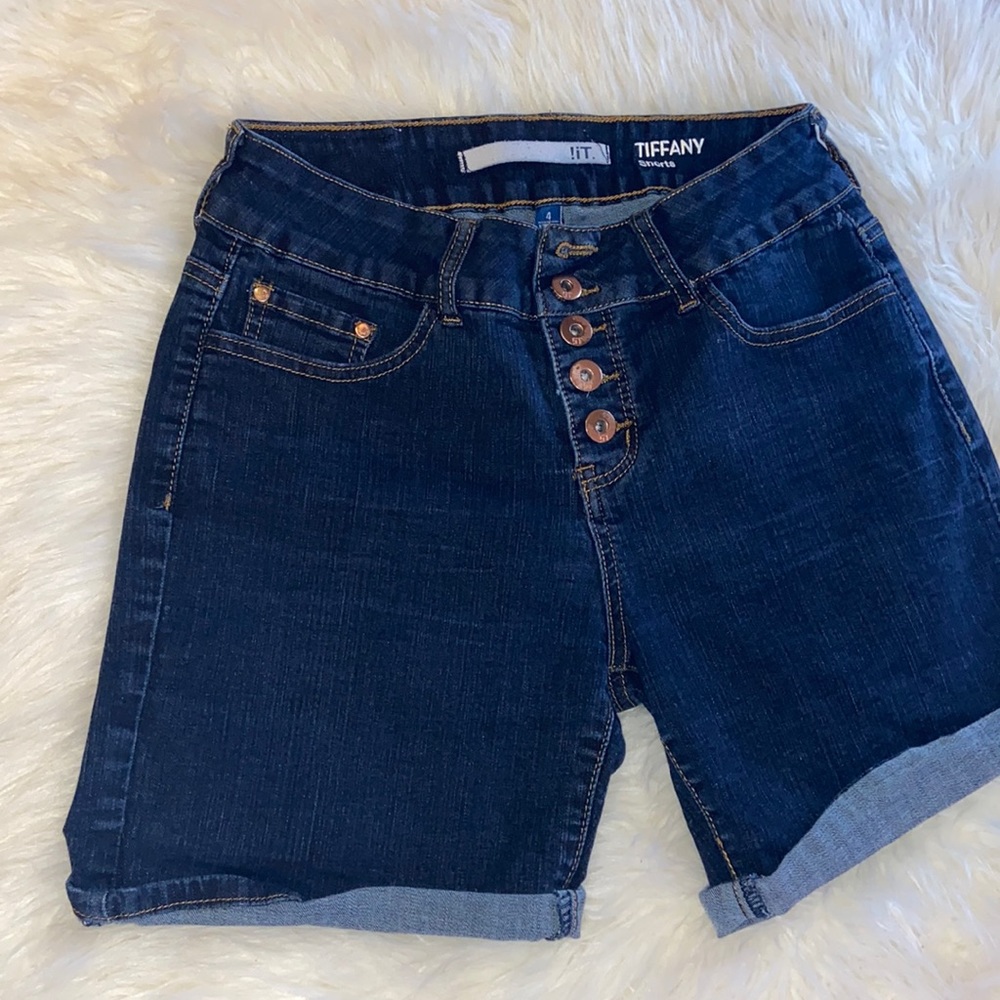 Dark blue Tiffany shorts Burmuda type of shorts with button ups size 4
